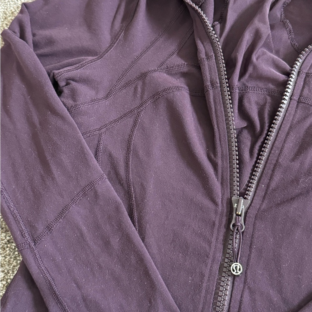 Lululemon define jacket. - Picture 3 of 3